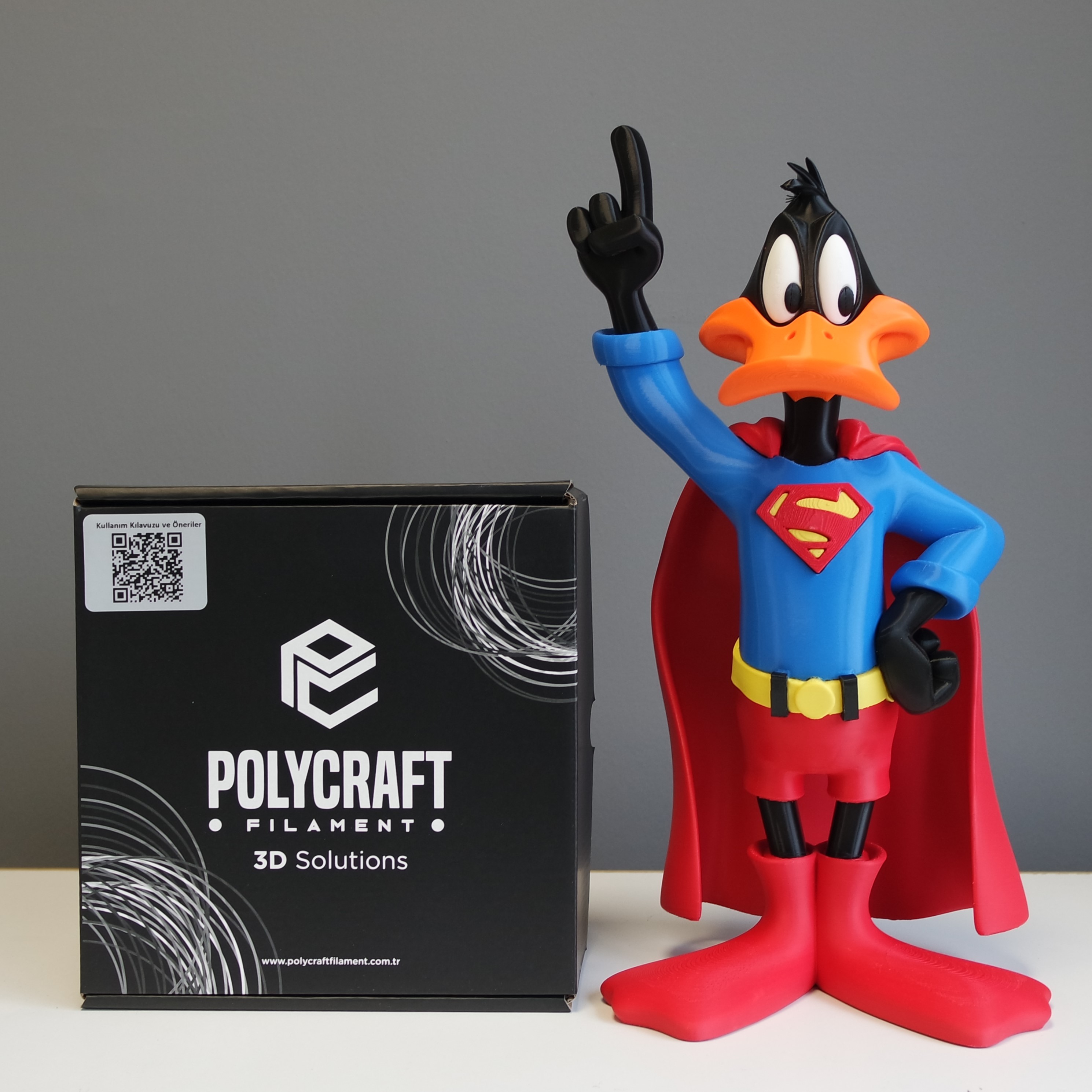 Daffy Duck Superman- 38cm